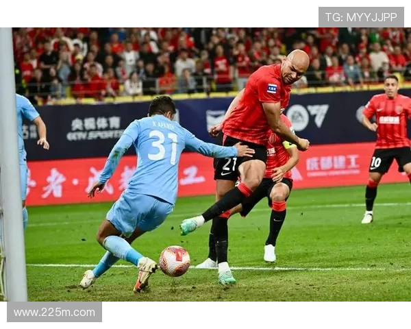 费利佩替补戴帽助蓉城开局领先